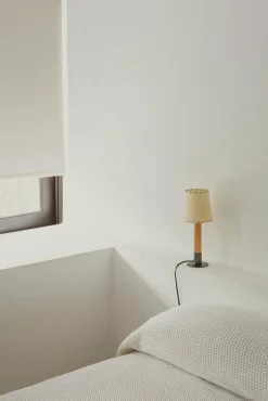 Nickel Básica Mínima Tischlampe von Santiago Roqueta für Santa & Cole