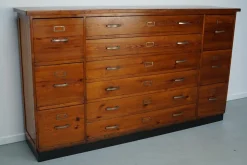 Niederländischer Apothekerschrank aus Pechkiefer, 1930er