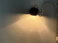 Niederländische Vintage Mushroom Arc Wandlampe in Braun / Chrom, Gepo zugeschrieben | Gebroeders Posthuma
