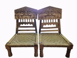 Niedrige indische handgeschnitzte Stühle mit Elefanten-Rückenlehne, 1950er, 2er Set