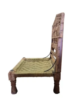 Niedrige indische handgeschnitzte Stühle mit Elefanten-Rückenlehne, 1950er, 2er Set