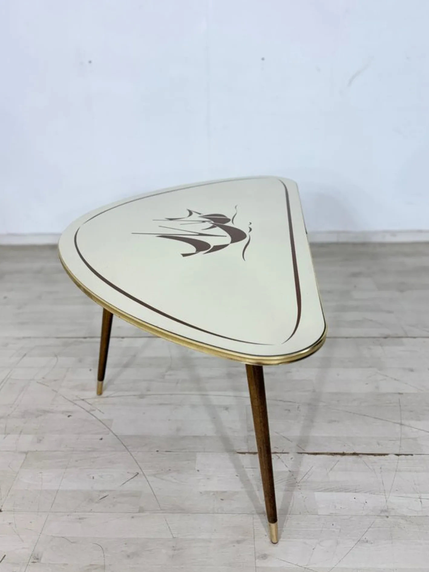 Nierenförmiger Mid-Century Couchtisch mit Grafischem Dekor