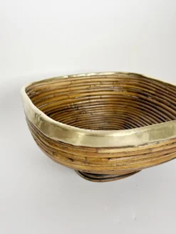 Obstkorb aus Korbgeflecht und Messing, Frankreich, 1960er