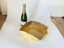 Ofenschale aus Steingut mit Bienendekoration, 1960er