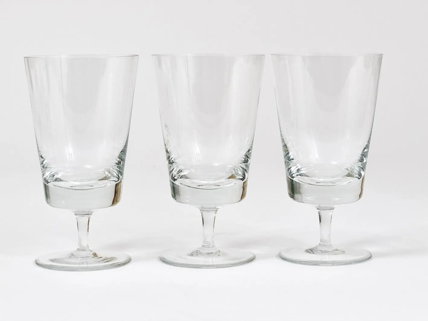 Oswald Haerdtl zugeschriebene Mid-Century Weingläser aus Kristallglas, Österreich, 1950er, 6er Set
