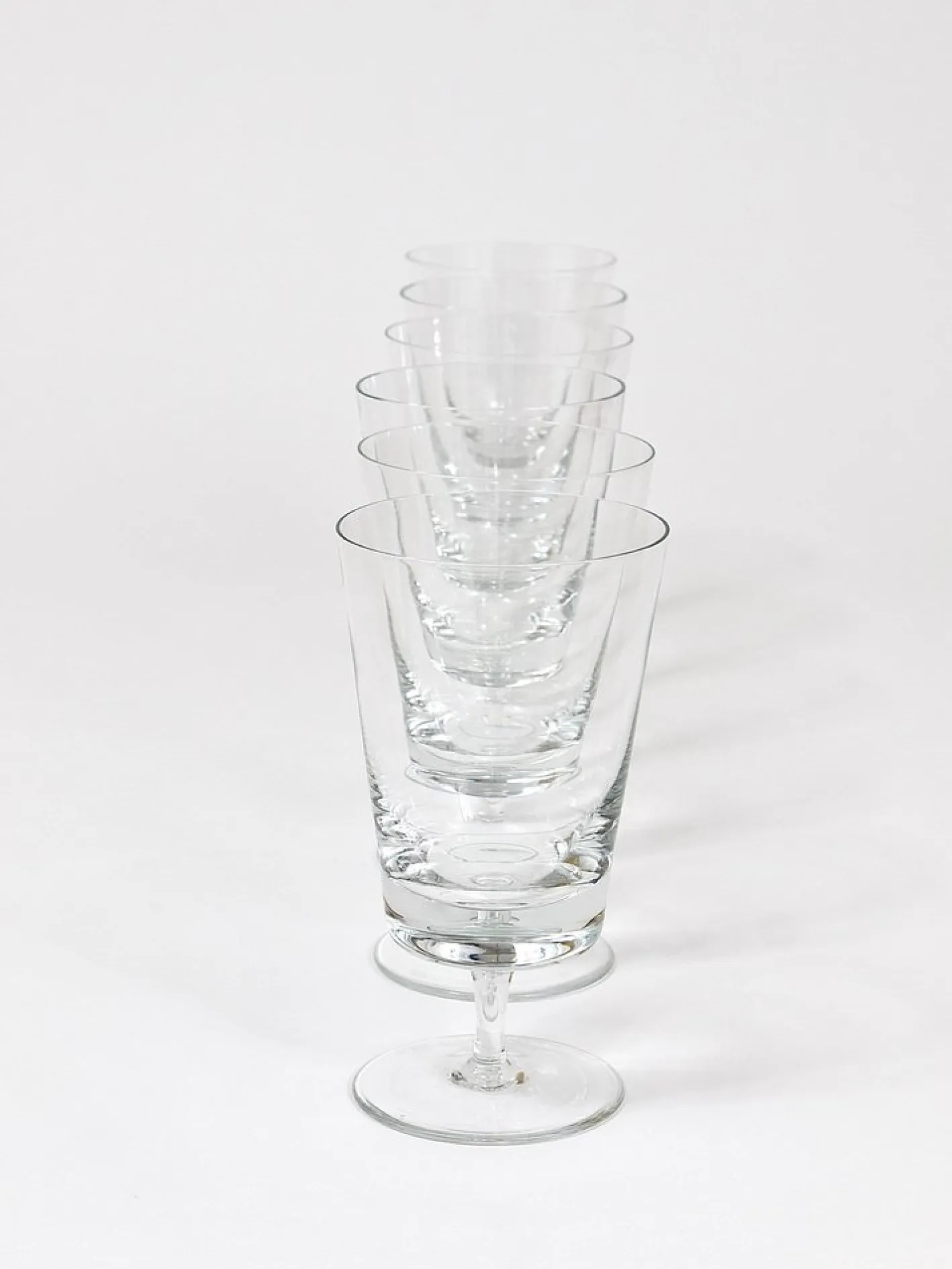 Oswald Haerdtl zugeschriebene Mid-Century Weingläser aus Kristallglas, Österreich, 1950er, 6er Set