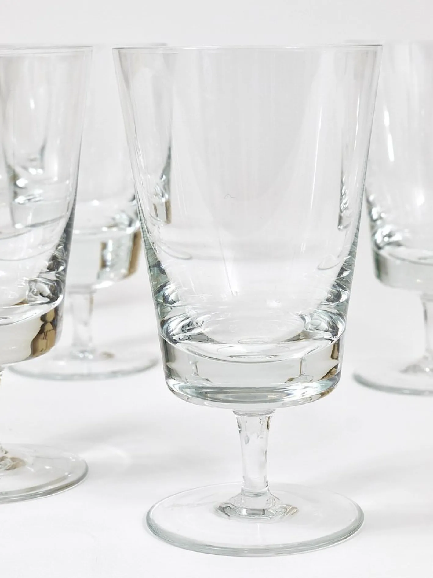 Oswald Haerdtl zugeschriebene Mid-Century Weingläser aus Kristallglas, Österreich, 1950er, 6er Set