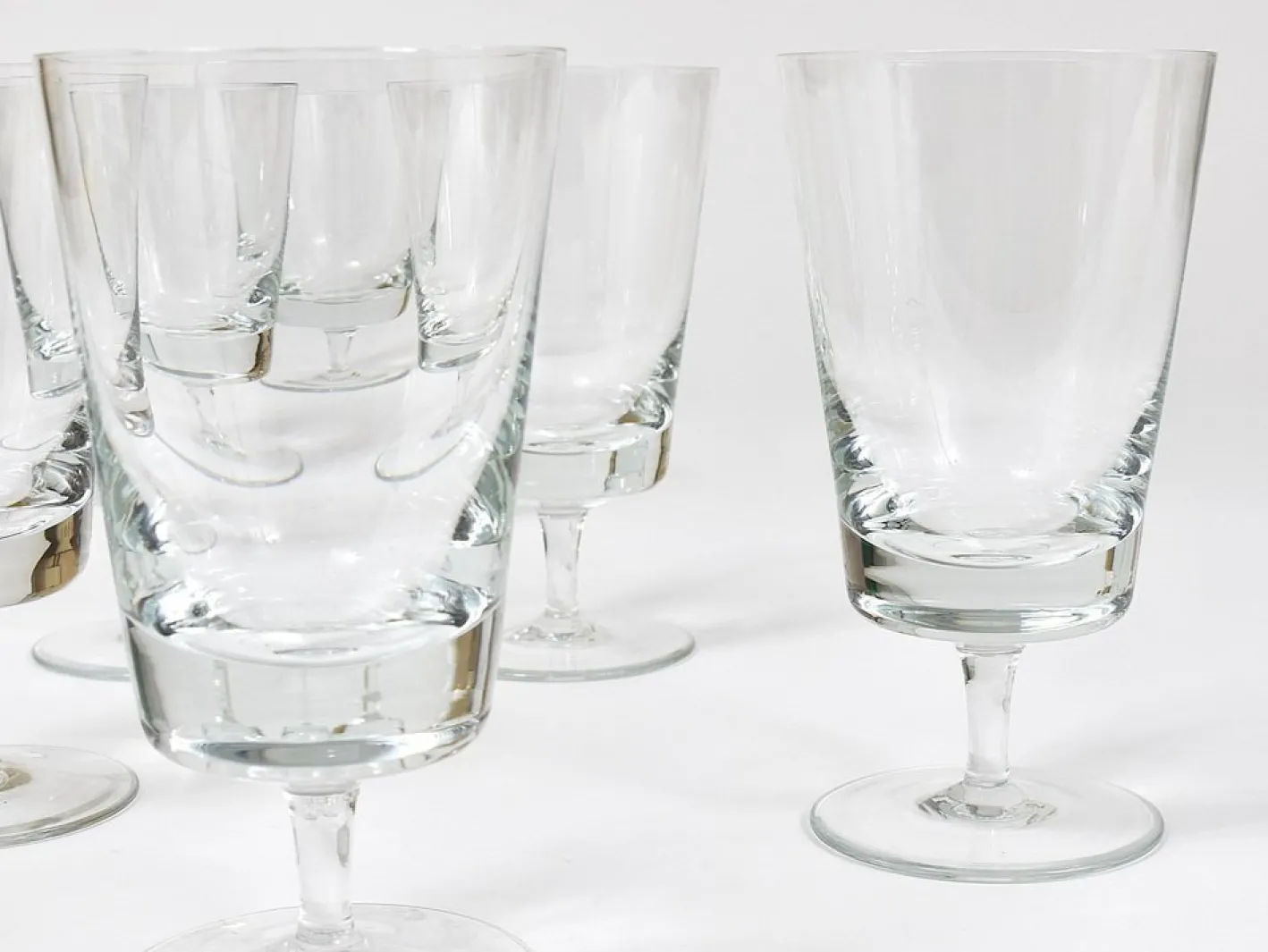 Oswald Haerdtl zugeschriebene Mid-Century Weingläser aus Kristallglas, Österreich, 1950er, 6er Set