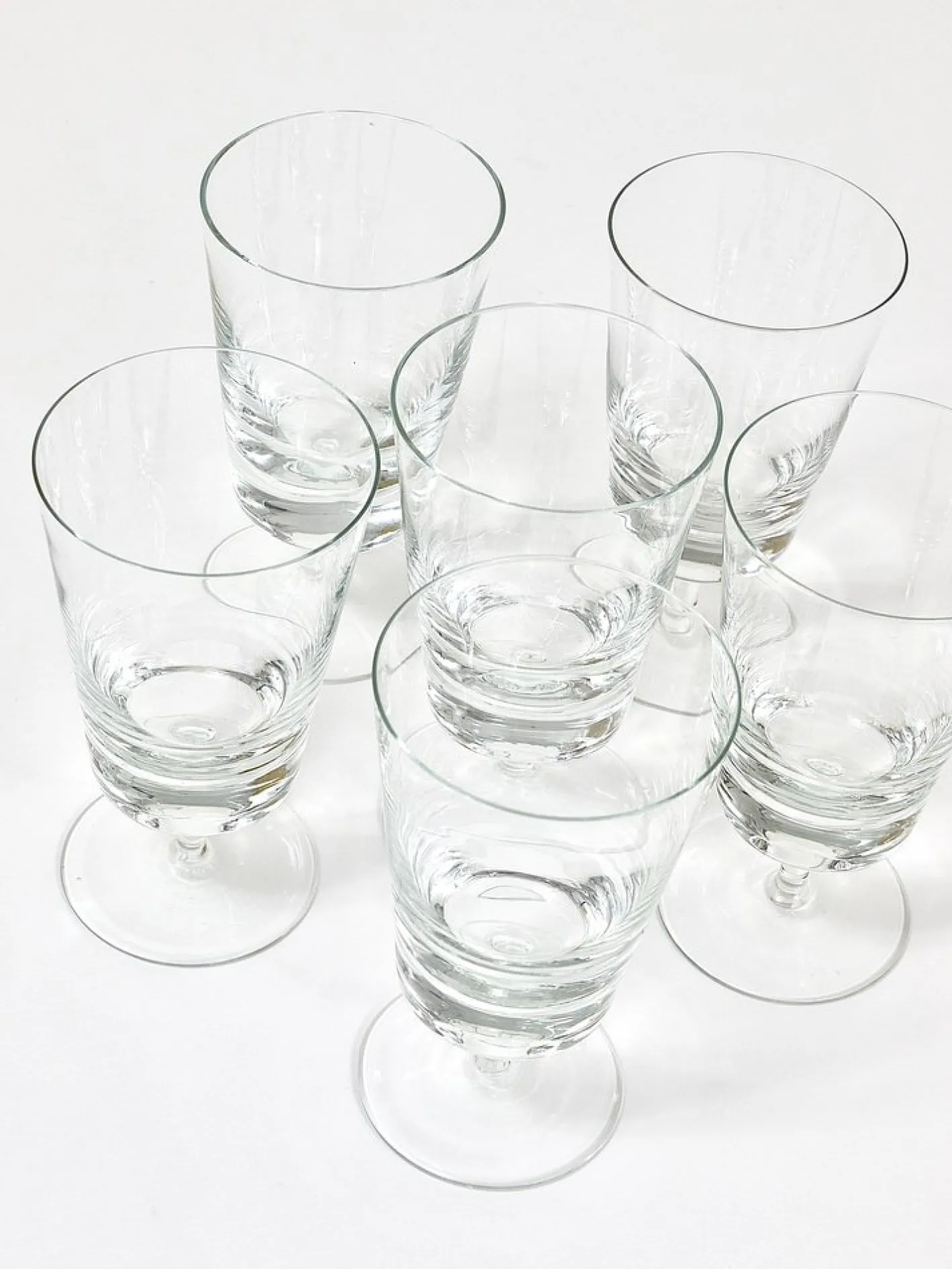 Oswald Haerdtl zugeschriebene Mid-Century Weingläser aus Kristallglas, Österreich, 1950er, 6er Set