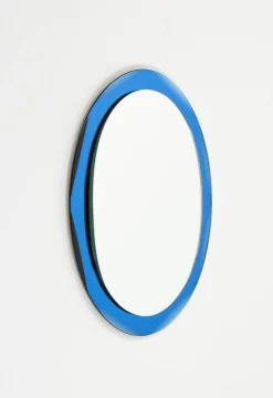 Ovaler Mid-Century Wandspiegel mit blauem Rahmen im Stil von Cristal Arte, Italien, 1960er