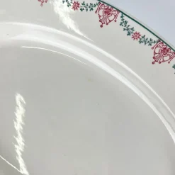 Ovaler Teller mit Girlanden-Muster in Rosa & Grün von Longwy, frühes 20. Jh