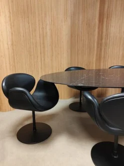 Ovaler Vintage Tulip Marmor Esstisch von Eero Saarinen für Knoll, 1990er