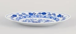 Ovales Serviergeschirr mit blauem Zwiebelmuster von Stadt Meißen, Deutschland, 2er Set