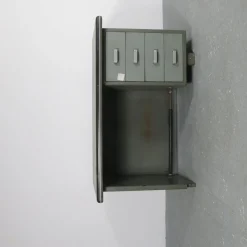 Palazzo Montecatini Metall Schreibtisch mit Lederplatte von Gio Ponti für Antonio Parma Saronno, 1930er
