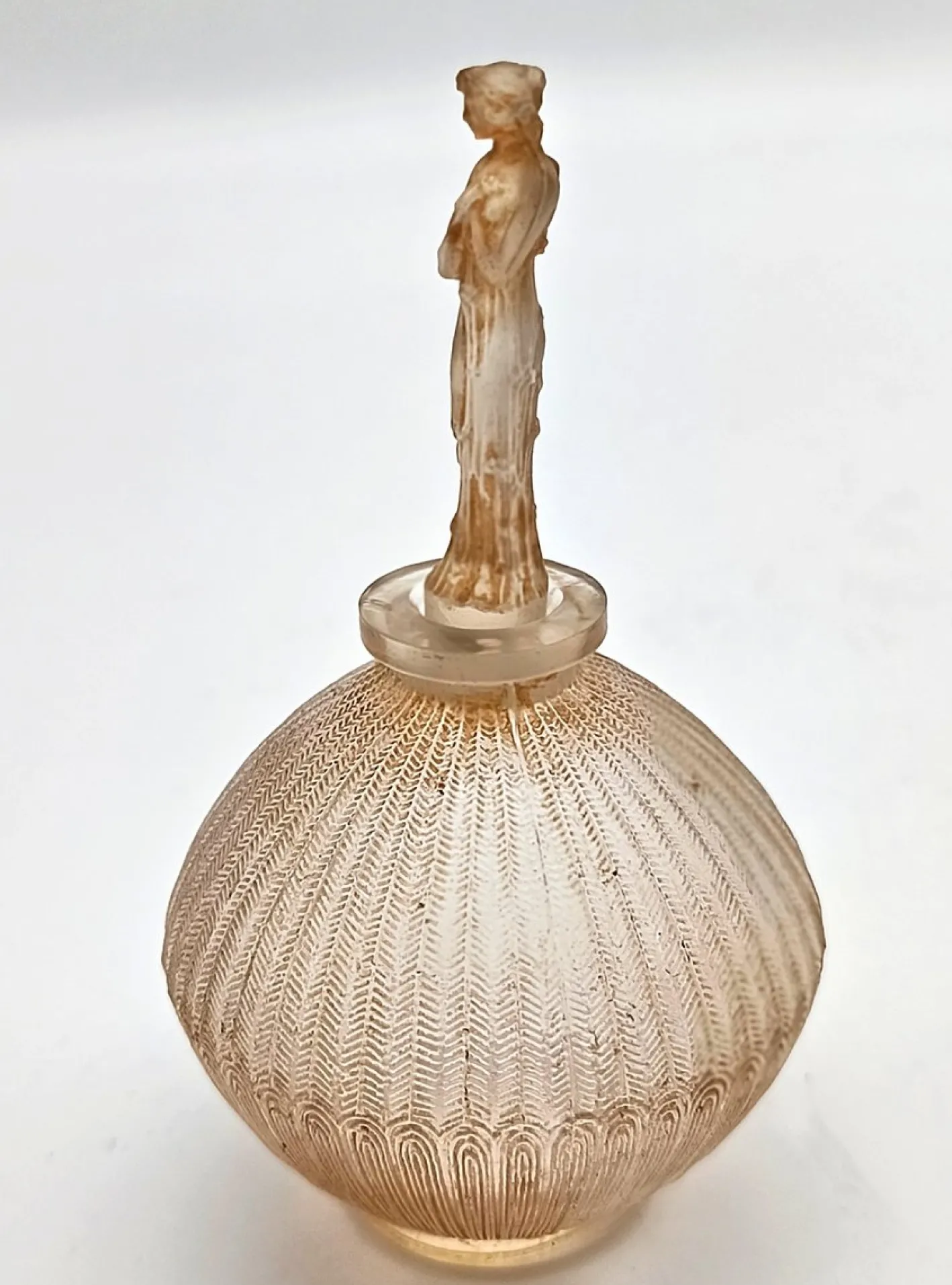 Parfümflasche aus Glas mit Rosen von René Lalique für Dorsay, 1914