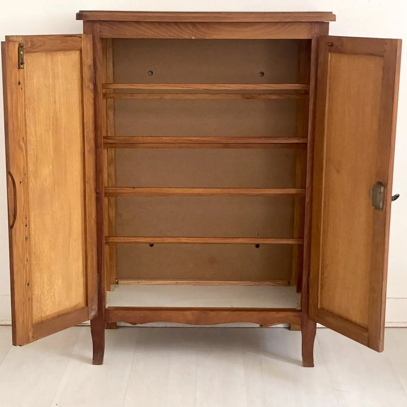Pariser Buffet mit Schuhablage, 1970er