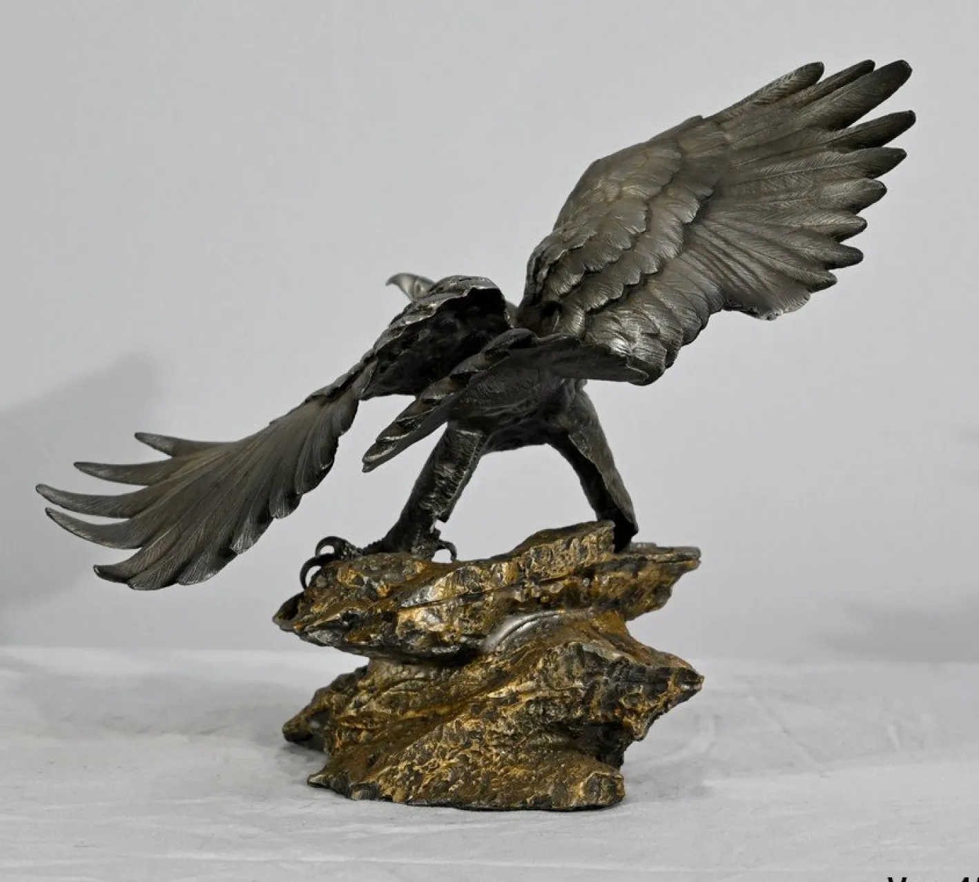 P. Brunelle, Weißkopfseeadler-Skulptur, 20. Jh., Zinn