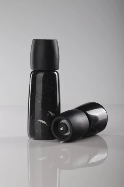 Penja Salz- & Pfeffermühlen von Dario Martinelli für StoneLab Design