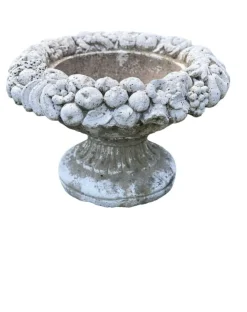 Pflanzgefäße aus Stein mit dekorativen Gesichtern, 1950er, 2er Set