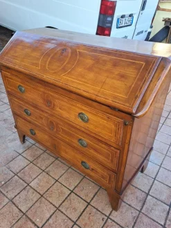 Piemontesischer Schreibtisch, 18. Jh