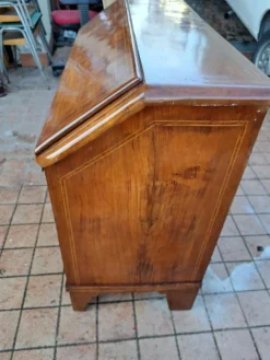 Piemontesischer Schreibtisch, 18. Jh