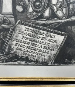 Piranesi, Trophäe der Daker Flachrelief auf der Trajanssäule, 1800, Gravur