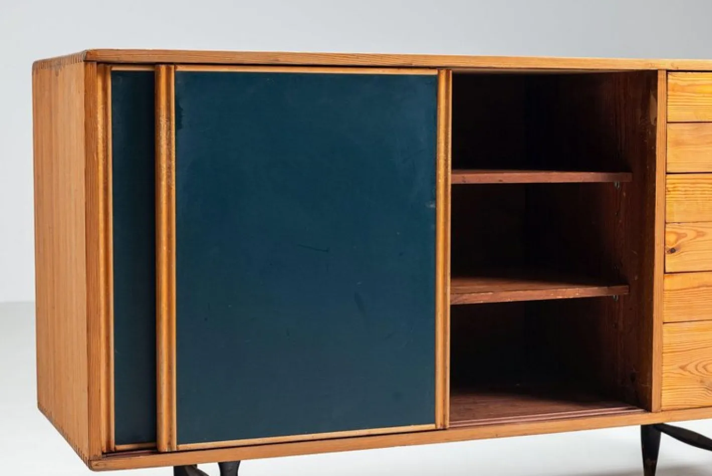 Pirkka Sideboard von Ilmari Tapiovaara für Laukaan Puu, 1940