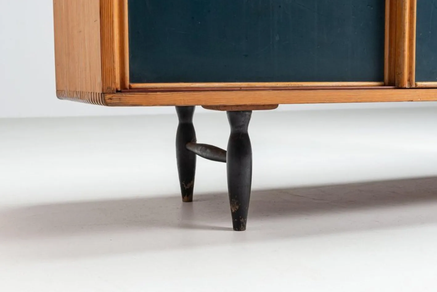 Pirkka Sideboard von Ilmari Tapiovaara für Laukaan Puu, 1940