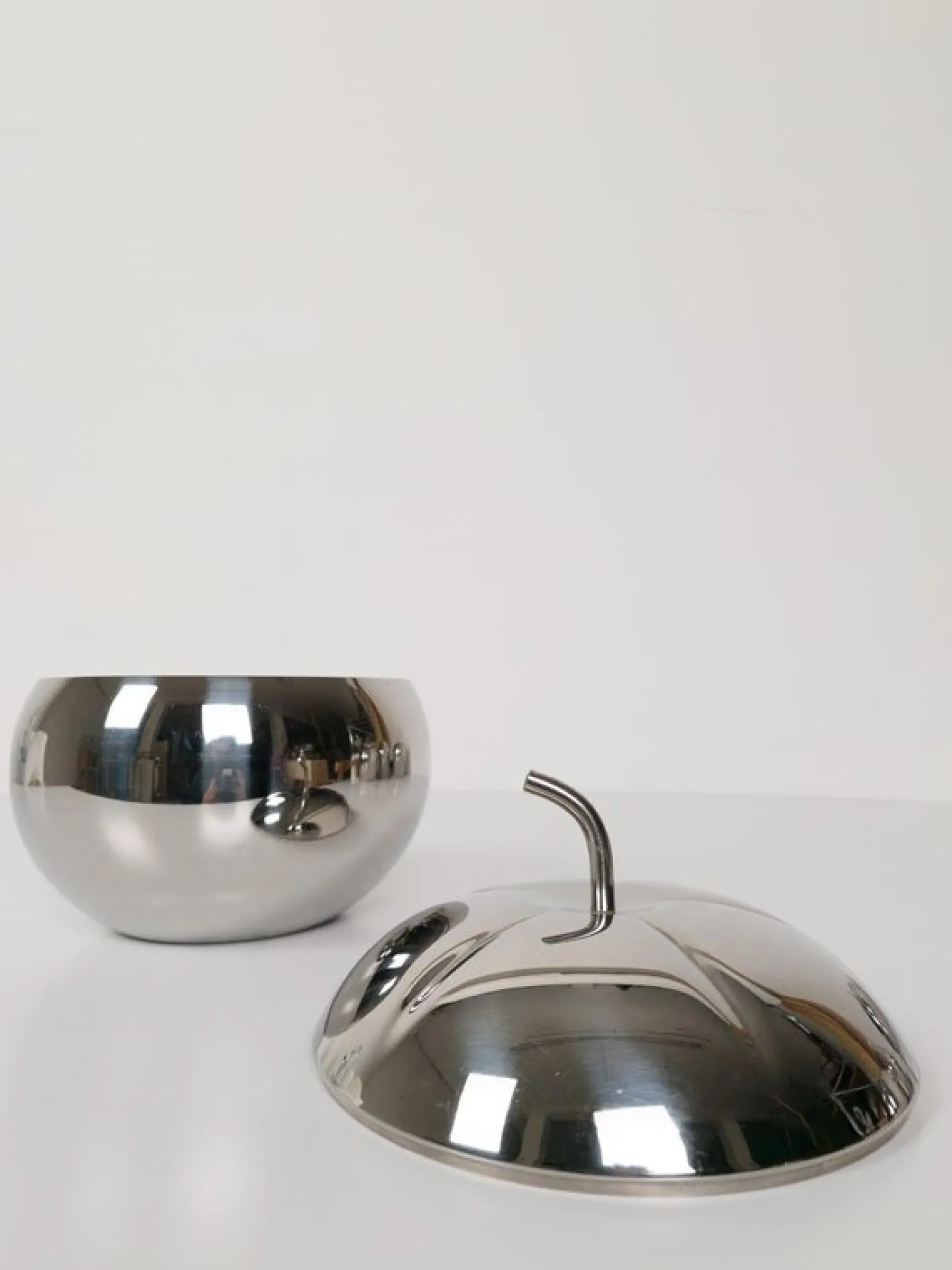 Pop Edelstahl Apple Box Eiskübel im Stil von Sottsass, Italien, 1970er