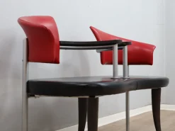 Postmoderne italienische Bank in Schwarz & Rot von Moroso, 1990er