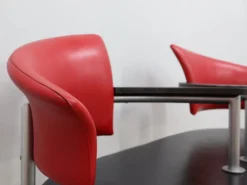 Postmoderne italienische Bank in Schwarz & Rot von Moroso, 1990er