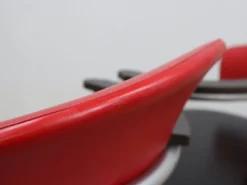 Postmoderne italienische Bank in Schwarz & Rot von Moroso, 1990er