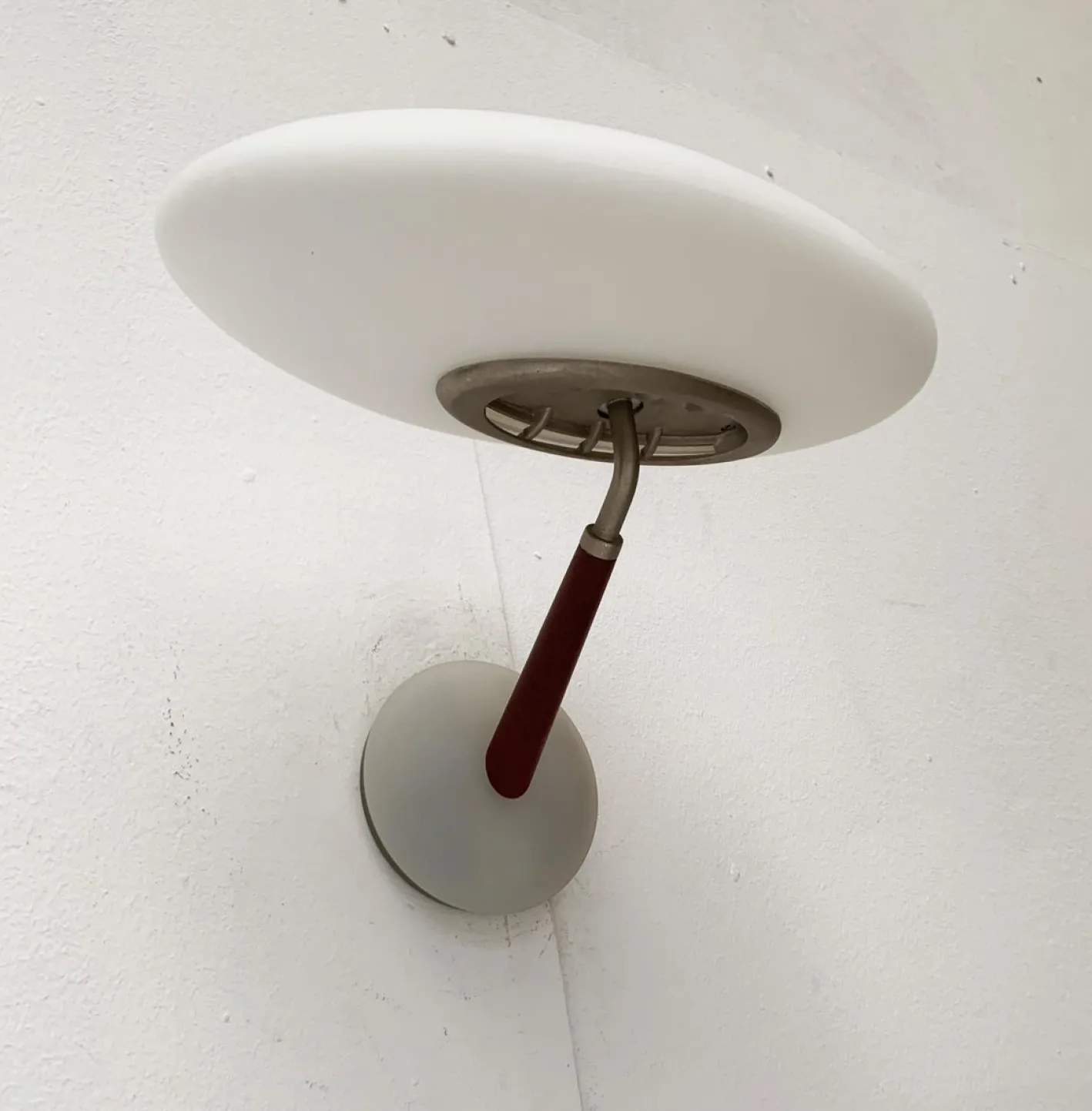 Postmoderne italienische Modell Pao W Wandleuchte von Matteo Thun für Arteluce, 1990er