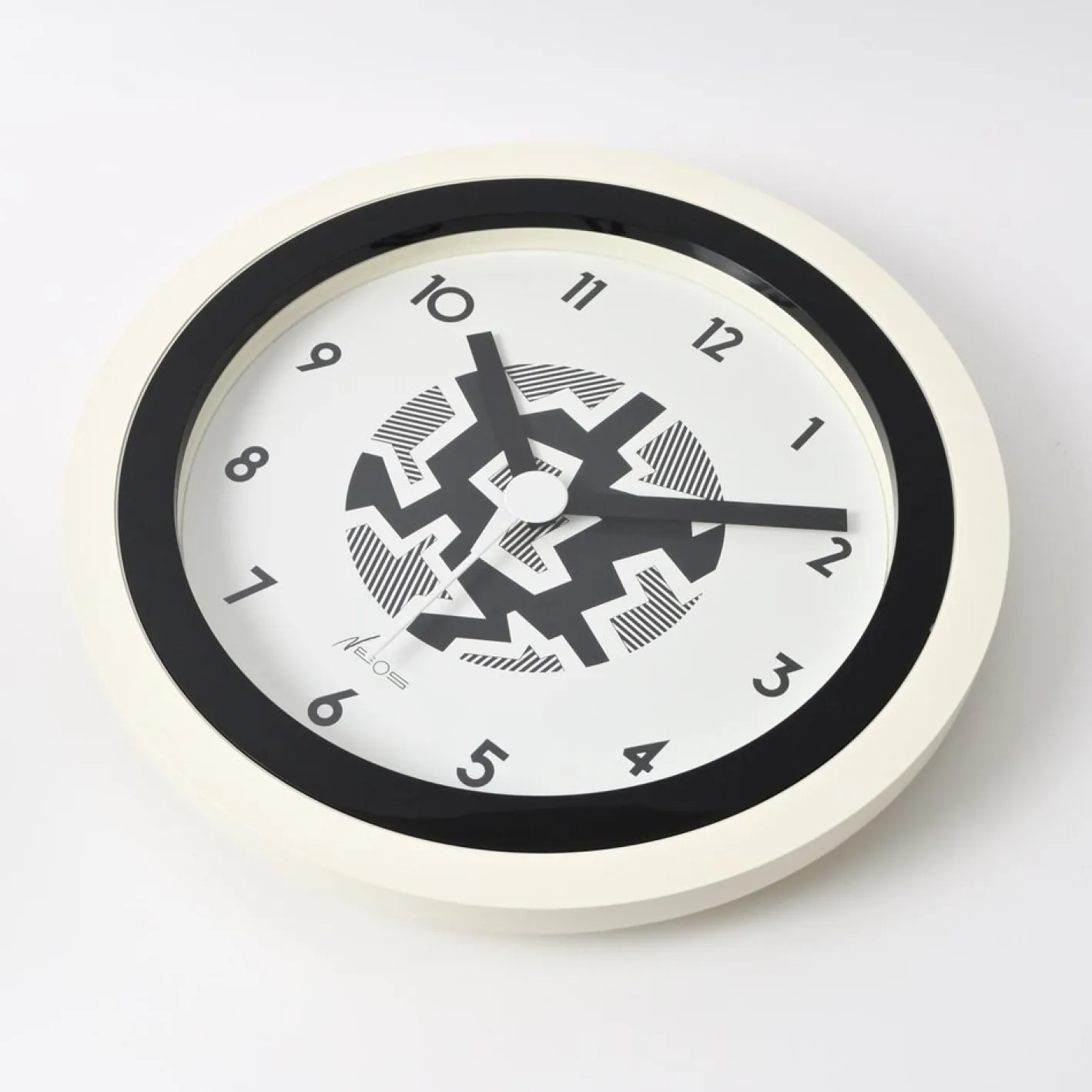 Postmoderne Wanduhr von Nathalie Du Pasquier & George Sowden für Neos Lorenz, 1980er