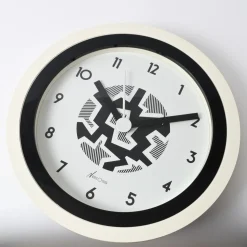 Postmoderne Wanduhr von Nathalie Du Pasquier & George Sowden für Neos Lorenz, 1980er