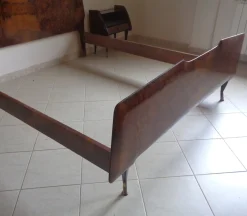 Primavera 57 Series Bett aus Bruyèreholz & Messing von Osvaldo Borsani für Atelier Borsani Varedo, 1957