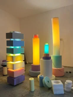 Priscilla Foam Stehlampe von Sven Jansse