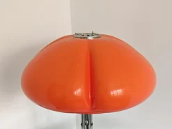 Quadrifoglio Tischlampe aus Acryl in Orange von Guzzini, Former Yugoslavia, 1970er