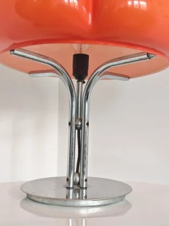Quadrifoglio Tischlampe aus Acryl in Orange von Guzzini, Former Yugoslavia, 1970er