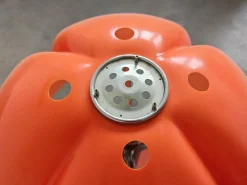 Quadrifoglio Tischlampe aus Acryl in Orange von Guzzini, Former Yugoslavia, 1970er