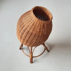 Rattan Übertopf auf Ständer, 1970er