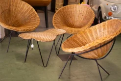 Rattan Salontisch & Stühle von Raoul Guys, 1950, 4 . Set