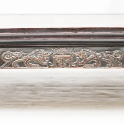 Ratten and Elm Bett