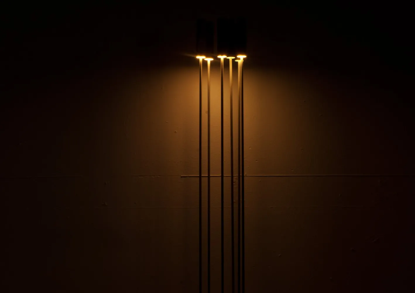 Reed VI Aluminium Lichtskulptur von Early Light
