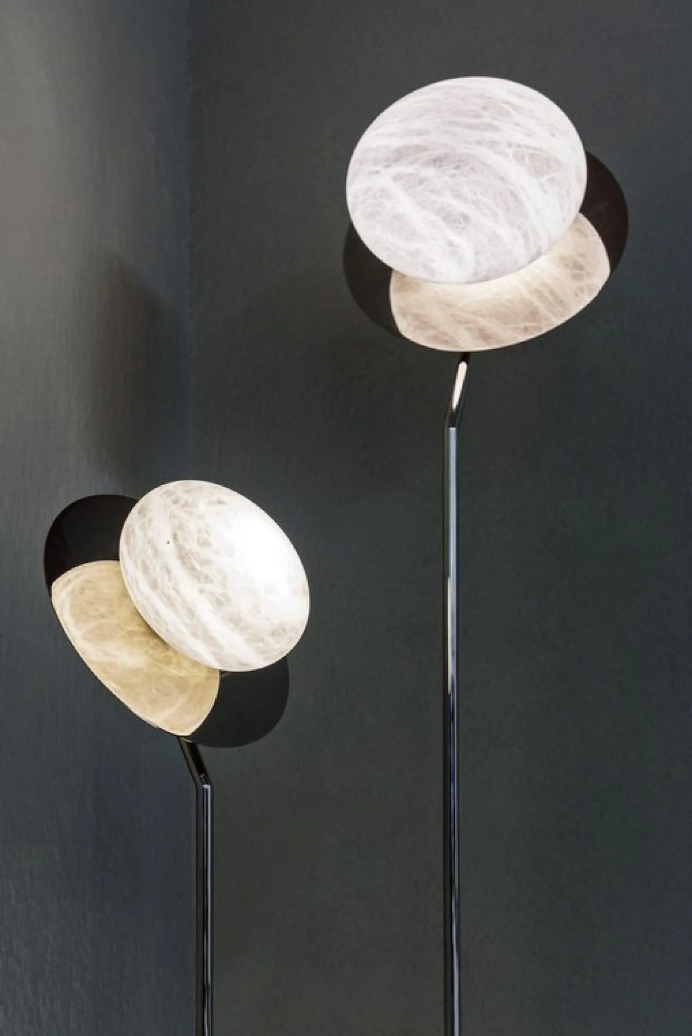 Reflex Tischlampe von United Alabaster