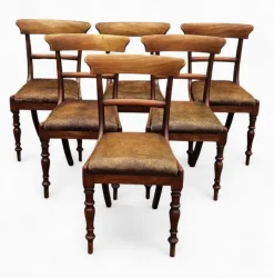 Regency Mahagoni Esstisch und Stühle mit abklappbaren Ledersitzen, 7 . Set