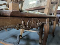 Regency Wohnzimmergarnitur aus Nussholz mit Flechtung