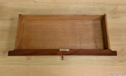 Restaurierter Sekretär aus Mahagoni und Wurzelholz, Frühes 19. Jh.