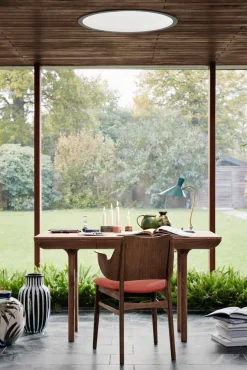 Rúna Teak Geölter Eichenholz Schreibtisch von Warm Nordic