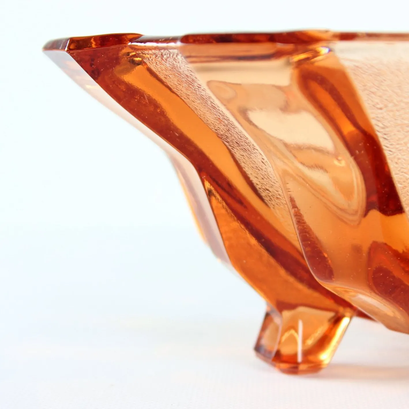 Rosa Glasschale von Hermanova Hut, Tschechoslowakei, 1950er